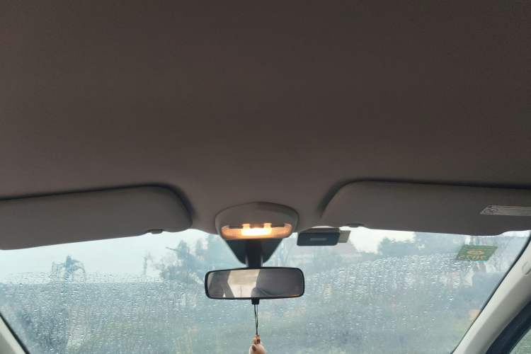 Used Peugeot 408 2013 2.0L Automatic Comfort Edition Headliner