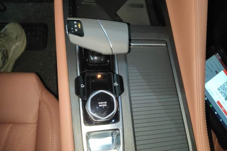 Used CHANGAN CS75 PLUS 2024 3rd Generation Champion Edition 1.5T Intelligent Drive Dynamic Model