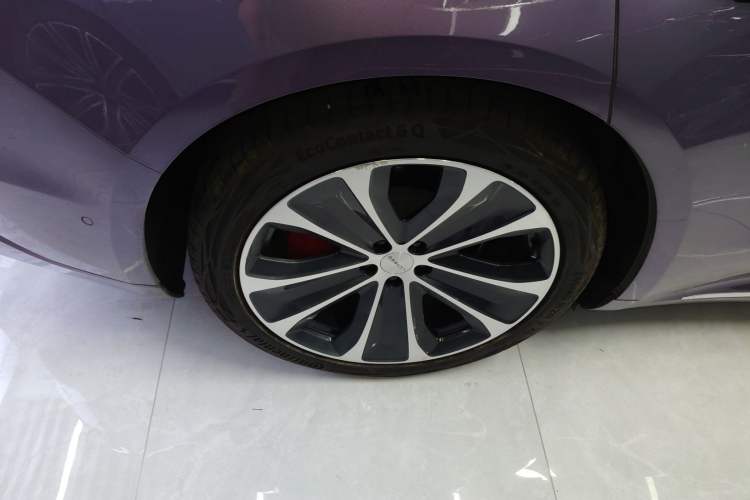 Used Hima Luxeed S7 2025 785 km Ultra