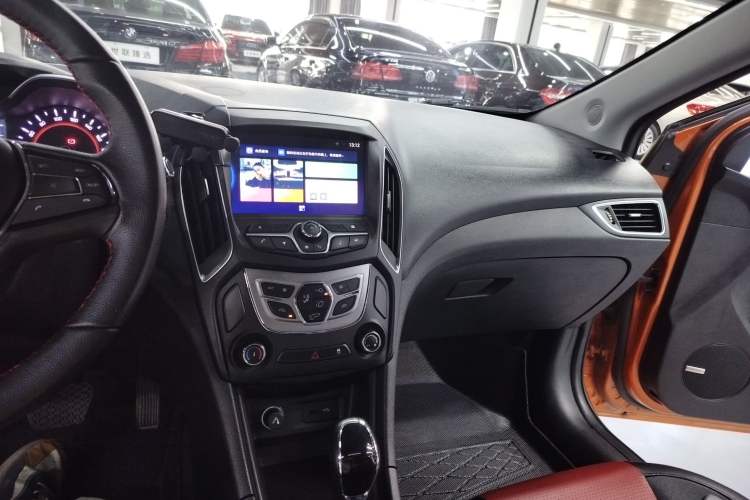 Used Chery Arrizo 5 2017 1.5L CVT Deluxe Edition Audio And AC Panel