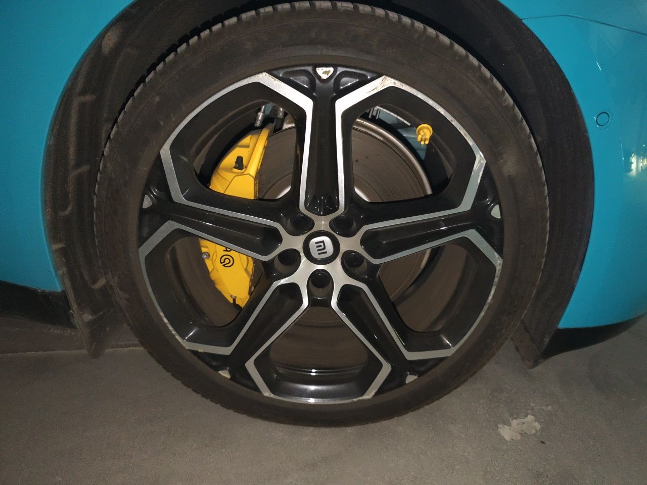 Xiaomi Auto SU7 2024 Rear-Drive Ultra-Long Range Advanced Pro-Level Intelligent Driving Version — снимка 8