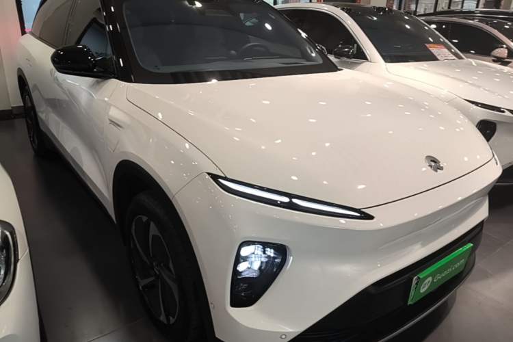 Used Nio ES8 2024 75 kWh Executive Edition

