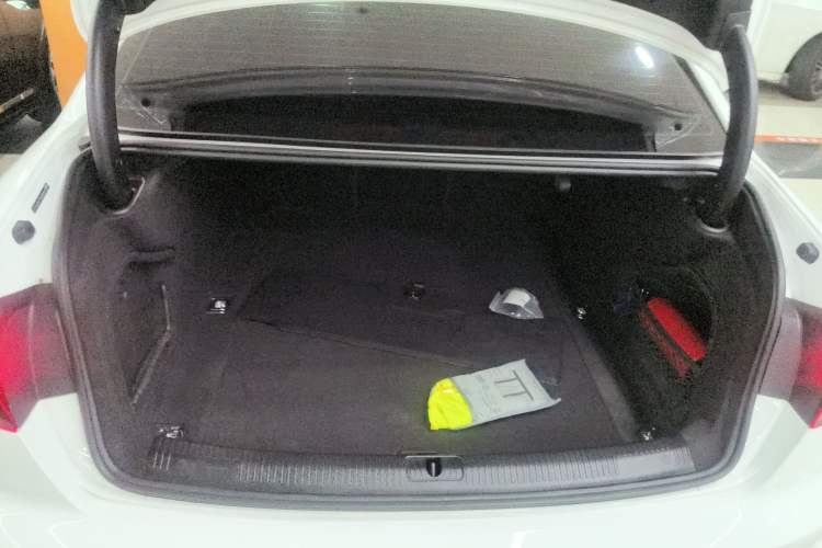 Used Audi A4L 2024 40 TFSI Luxury Dynamic Edition Trunk