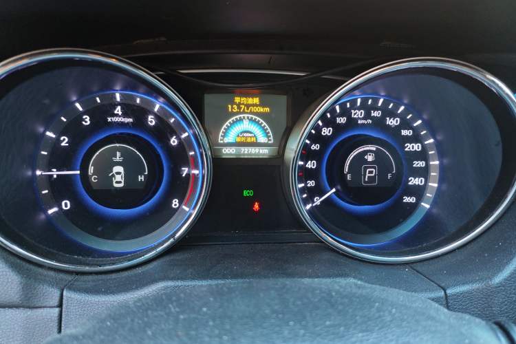 Used Hyundai Sonata 2011 2.0L Automatic Luxury Edition
