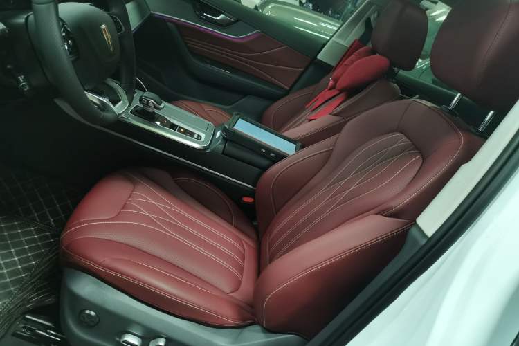 Used Hongqi HS5 2026 Model 2.0T Two-Wheel Drive Qi Xiang Pro Edition