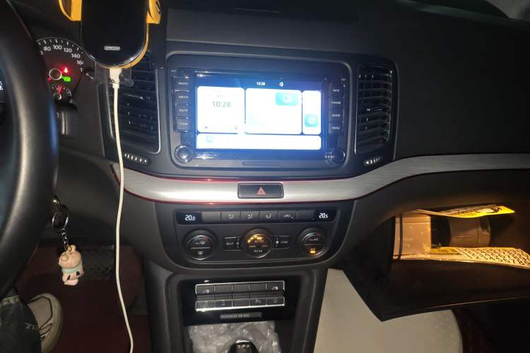 Used Volkswagen Sharan 2016 380TSI Comfort Edition 7-Seater
