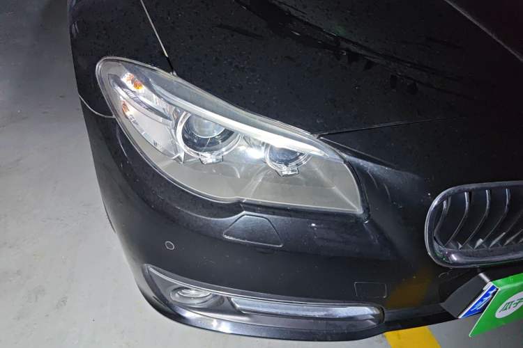 Used BMW 5 Series 2014 525Li Luxury Design Package
