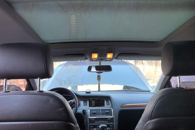 Used Audi Q7 2014 35 TFSI Ambition Edition Headliner