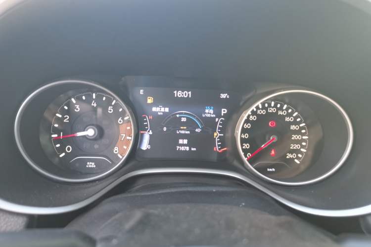 Used Jeep Compass 2017 200T Automatic Family Edition