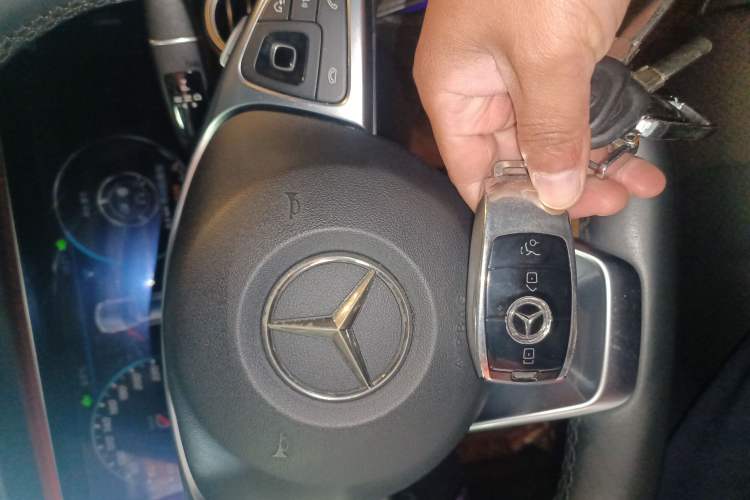 Used Mercedes-Benz E-Class 2018 Restyled E 300 L Sport Luxury Edition
