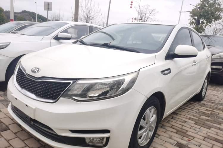 Used Kia K2 2015 Sedan 1.4L MT GLS