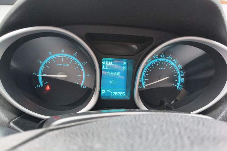 Used GAC Trumpchi GS5 2012 2.0L Automatic Two-Wheel Drive Anniversary Edition Instrument Cluster