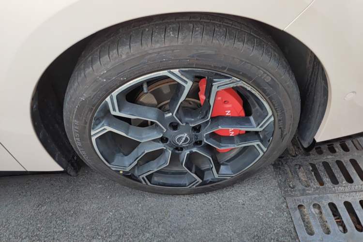 Used Nissan N7 2025 625 Max
