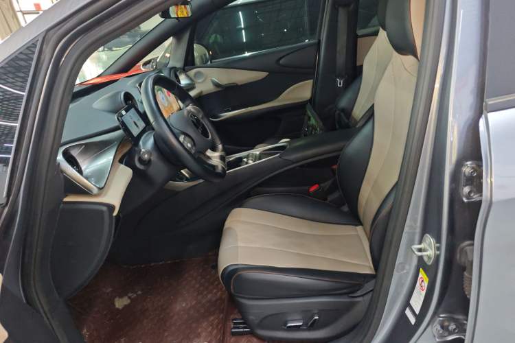 Used BYD Dolphin 2023 420 km Free Version
