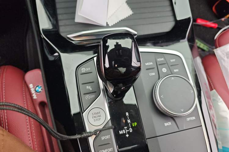 Used BMW X3 2023 xDrive25i M Sport Package Gear Lever