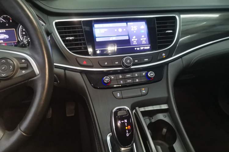 Used Buick LaCrosse 2022 552T Luxury Version