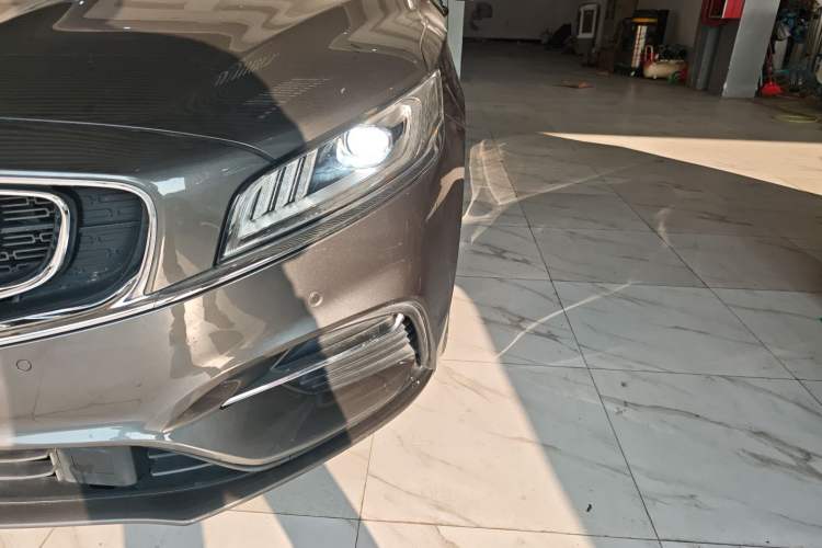 Used Geely Auto Emgrand GT 2018 1.5T MHEV Yaozun Edition Left Front Headlight