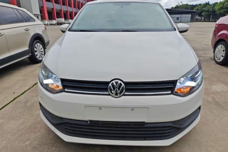 Used Volkswagen Polo 2018 1.5L Manual Drive-Comfort Model
