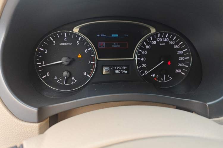 Used Nissan Teana 2013 2.0L XL Comfort Edition Odometer Close Up