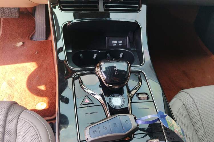 Used BYD Han 2025 DM-i 125KM Prestige Model
