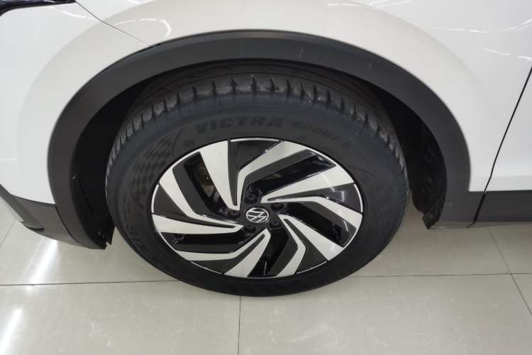 Used Volkswagen Tiguan L 2022 330TSI Automatic Two-Wheel Drive Smart Edition