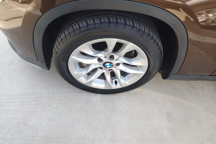 Used BMW X1 2015 sDrive18i Fashion Upgrade Edition Exterior 3