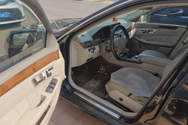 Used Mercedes-Benz E-Class 2011 E 300 L Elegant Model Driver Seat