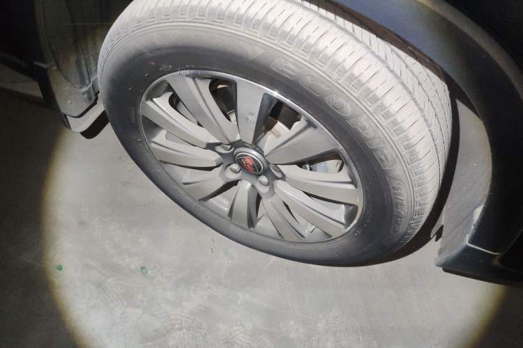 Used Roewe RX8 2019 30T Smart Connectivity Two-Wheel Drive Supreme Flagship Edition