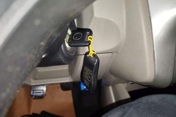 Used Venucia R50 2015 1.6L Manual Fashion Edition Interior 1