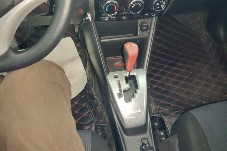 Used Toyota YARiS L  Zhi Xiang 2017 1.5E CVT Dynamic Edition
