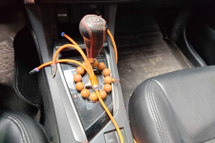 Used Toyota Corolla 2017 Revised Version 1.2T S-CVT GL-i Gear Lever