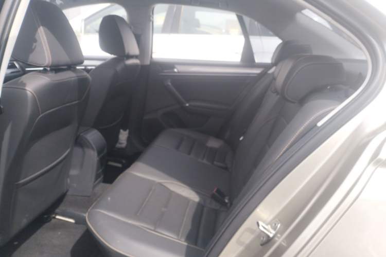 Used Volkswagen Bora 2016 1.6L Automatic Comfort Model Left Rear Seat