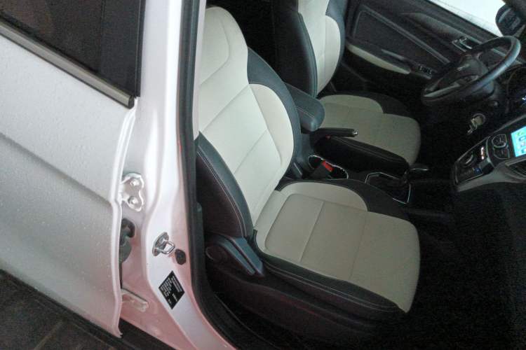 Used CHANGAN CS35 2017 1.6L Automatic Luxury Model