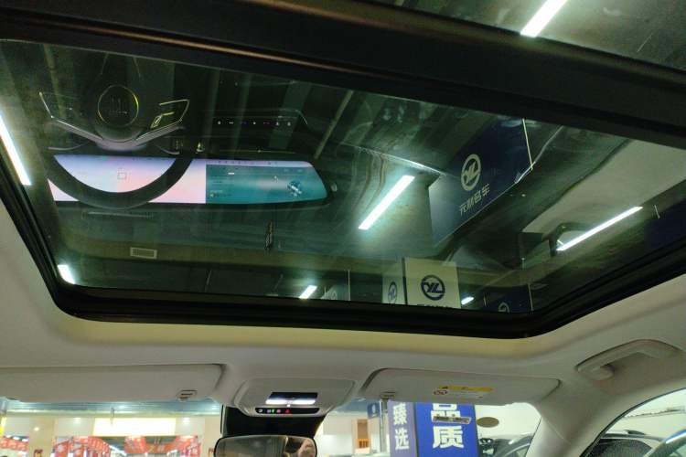 Used Buick E5 2025 Model 620KM Prestige Edition Headliner