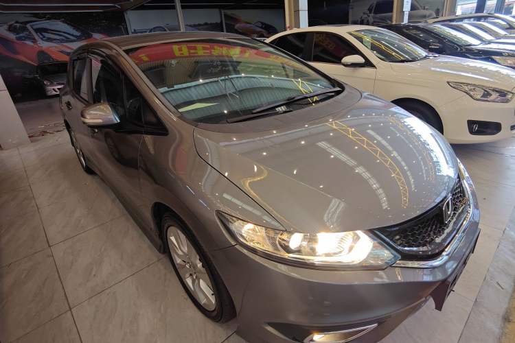 Used Honda Jade 2014 1.8L Automatic Comfort Elite Version 5 Seats
