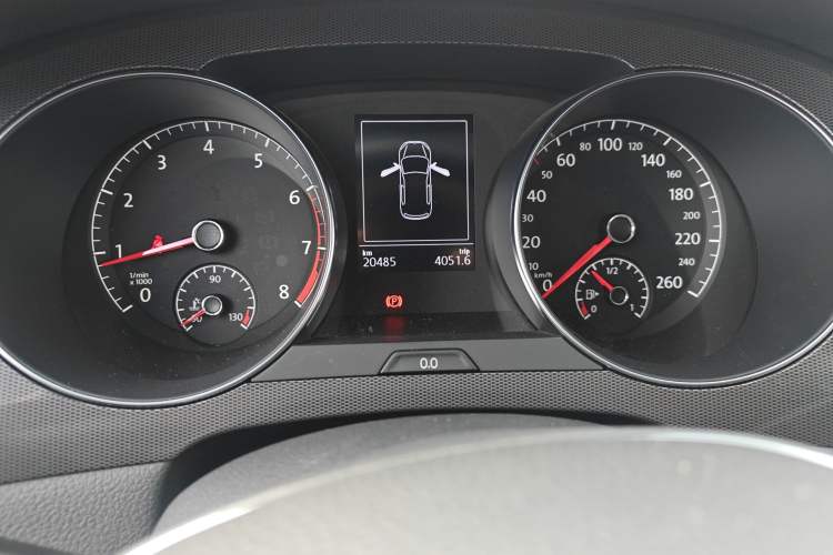 Used Volkswagen Golf Sportsvan 2016 230TSI Automatic Trend Edition
