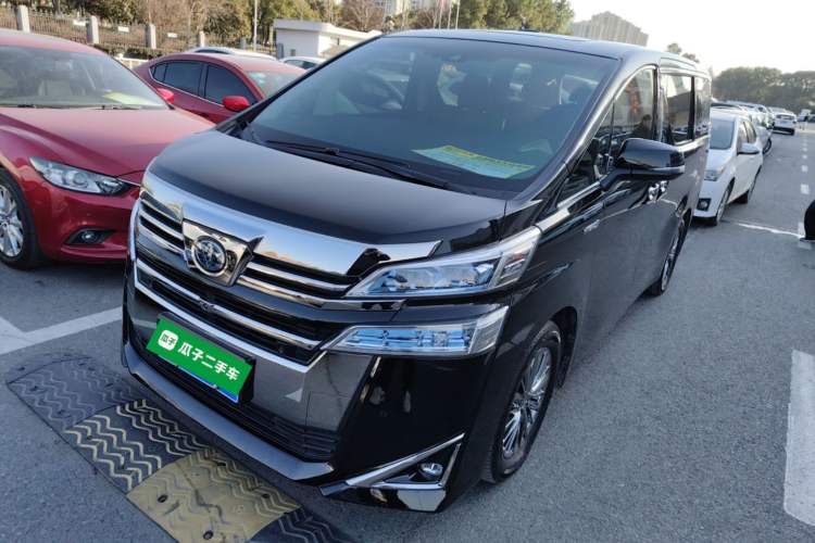 Used Toyota Vellfire 2020 Dual-Engine 2.5L HV Luxury Edition