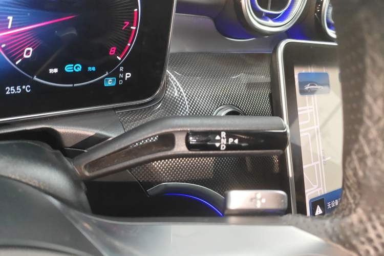 Used Mercedes-Benz C-Class 2022 Restyled C 260 L Sport Edition Gear Lever