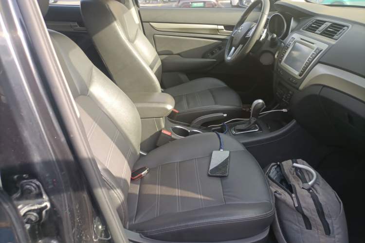 Used BAIC Senova X65 2015 2.0T Automatic Elite Model