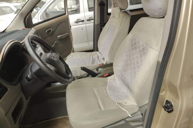 Used Wuling Rongguang V 2018 1.5L Practical Version