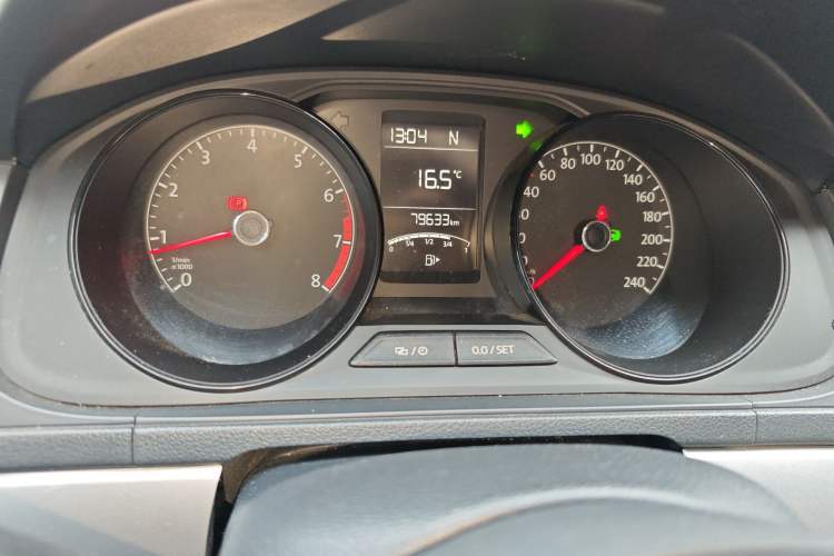 Used Volkswagen Lavida 2017 1.6L Automatic Fashion Edition
