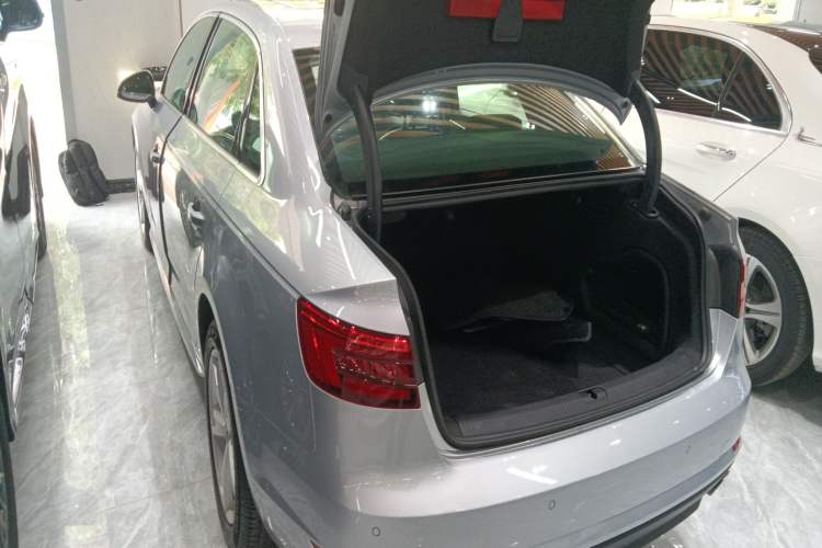 Used Audi A4L 2017 40 TFSI Fashion Model Rear Left 45 Deg