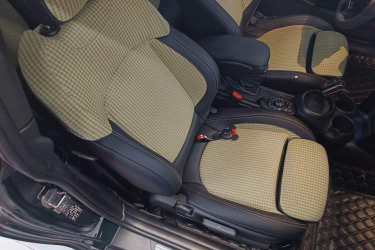 Used MINI MINI 2023 2.0T COOPER S Obsession Edition