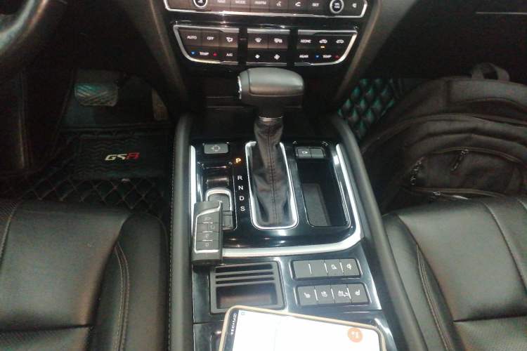 Used GAC Trumpchi GS8 2017 320T Two-Wheel Drive Prestige Version (7 Seats)