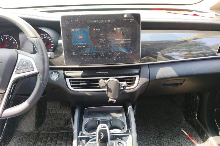 Used BYD Song MAX 2019 1.5T Automatic SmartConnect ZhiLian RuiDong Edition with 6 Seats China VI Standard
