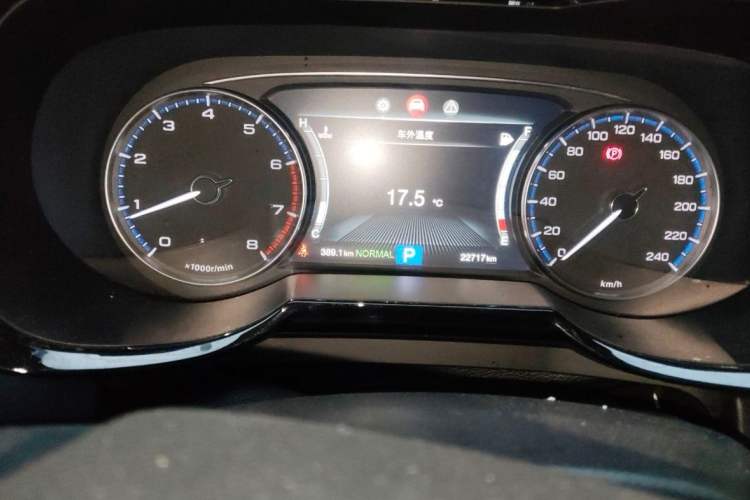 Used GAC Trumpchi GS7 2017 280T Two-Wheel Drive Luxury Model