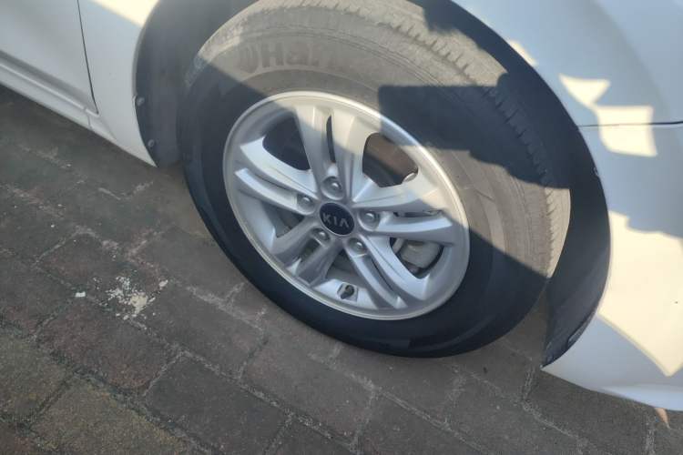 Used Kia Forte 2019 1.6L Automatic Fashion Edition China V Standard Right Front Wheel Hub