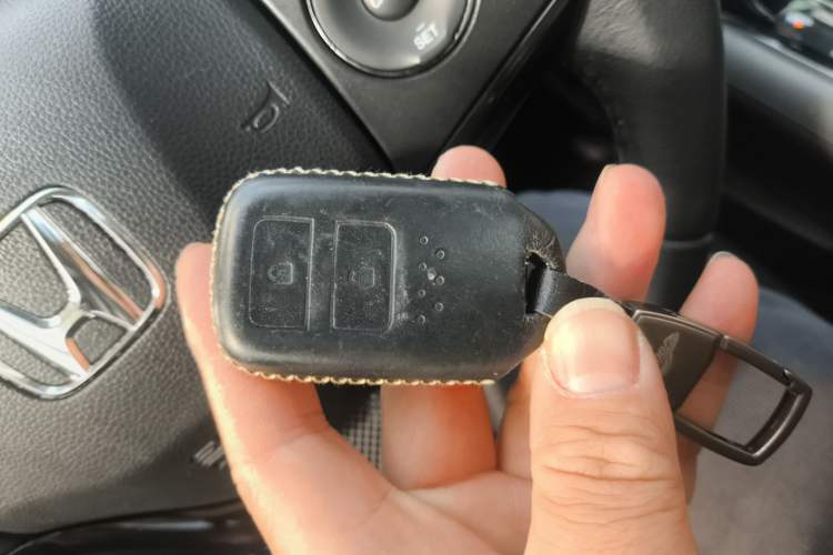 Used Honda Vezel 2015 1.8L CVT 2WD Luxury Model
