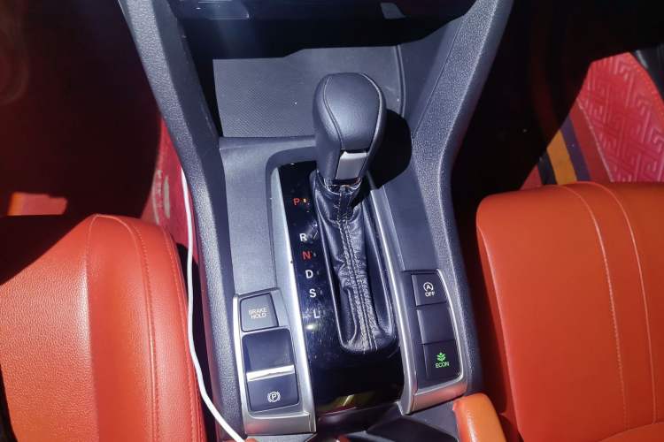 Used Honda Civic 2019 220TURBO CVT Dynamic Edition China VI Gear Lever
