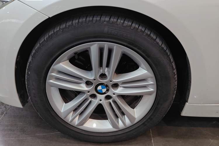 Used BMW 3 Series 2017 320Li Fashion Model
